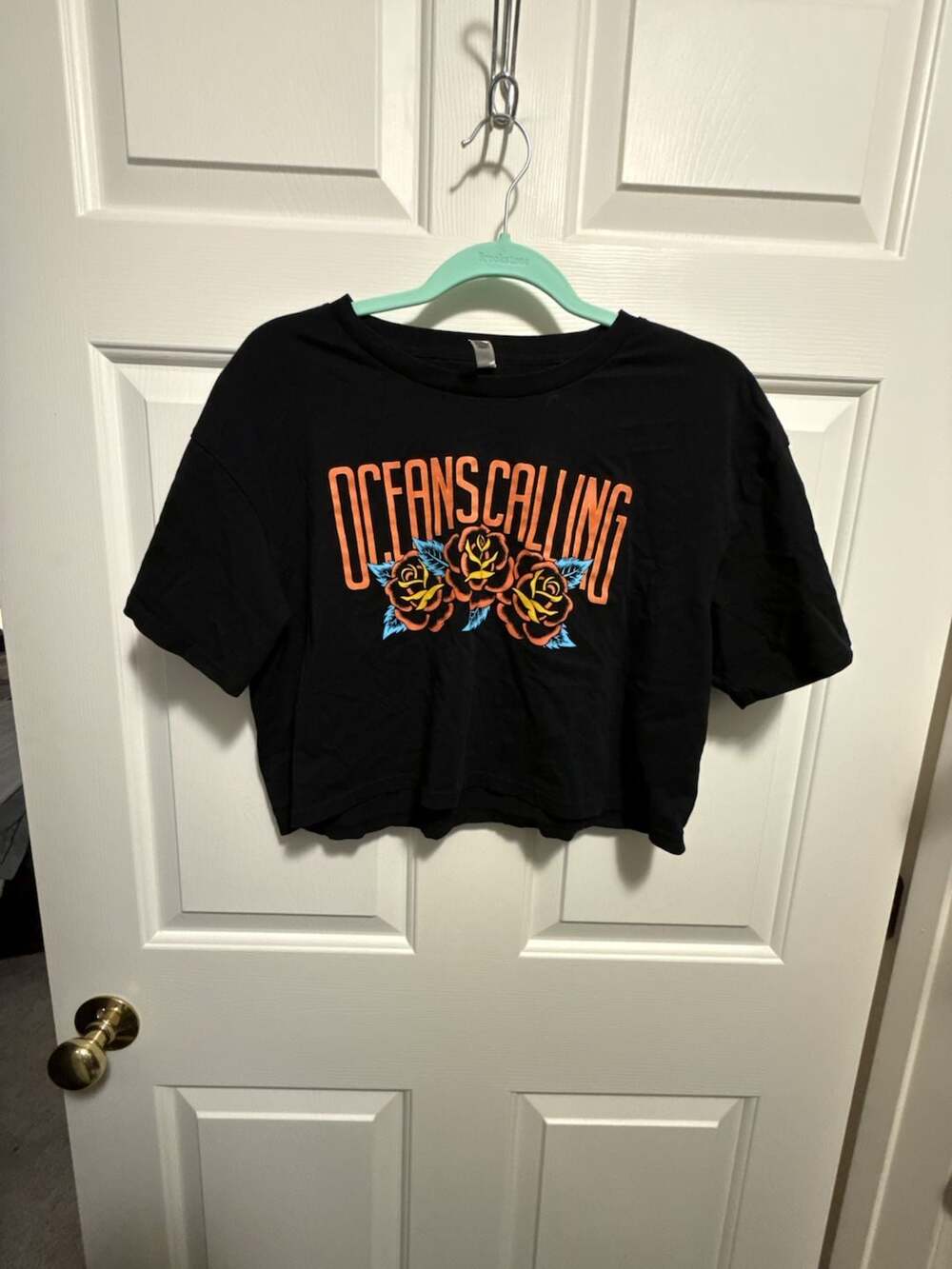 AS Colour 'Oceans Calling' 2023 Music Festival Graphic Crop T-Shirt